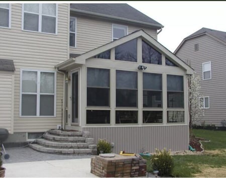 APCO-600x472